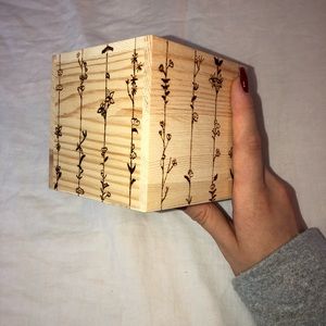 Floral Treasure/Jewelry Box